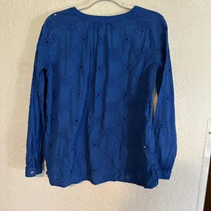 LOFT Blue Eyelet SMALL Embroidered Long Sleeve Blouse Top‎ Shirt Womens thumbnail 5