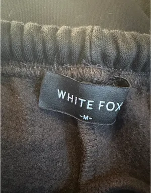 White fox boutique Club 14 Cassie cherry sport logo black Wide Leg Sweatpants ❤️ thumbnail 8