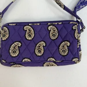 Vera Bradley Simply‎ Violet Wristlet Wallet Purple Floral Paisley Zip ID Card thumbnail 5