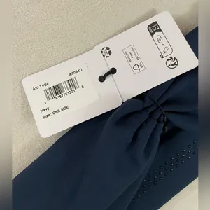 ALO Yoga NWT Airlift Headband Navy Blue Grips and scrunched back White Alo Logo thumbnail 7