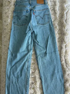 Levi's Women's ribcage straight ankle jeans size 25 thumbnail 2