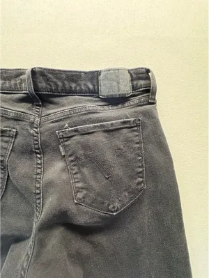 Levi’s Women’s Classic Straight Black Jeans Size 14 Stretch Denim thumbnail 7