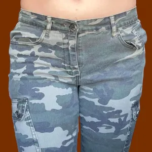 Forever 21 Cargo Pants thumbnail 1