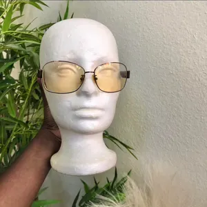 Coach Signature Monogram Sunglasses Morgan S573 Brown Tint Round Oversize Chic Classic Retro Designers Luxe Luxury thumbnail 5