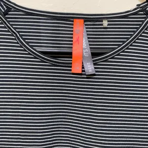 Zakti‎ Activewear Striped Workout Top Black Size 10 thumbnail 3