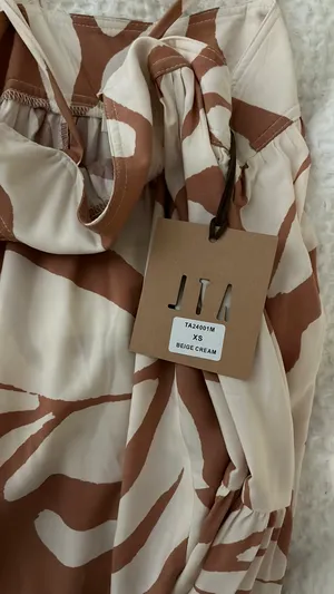 Brown and Cream maxi dress thumbnail 3