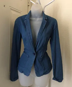2000s Fitted Navy Blue Jean denim blazer jacket with front pockets office siren core Measurements in pics, excellent condition #grunge #preppy #minimalist thumbnail 1