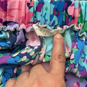Women’s Stitch and Feather floral print‎ pants medium thumbnail 2