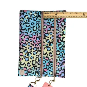 NWT Peachy Keen Versi Bag Neon Leopard Print Wristlet Pouch thumbnail 9
