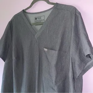Figs 3X Gray V-Neck Shirt Short Sleeve Scrubs Lab Work Office thumbnail 2