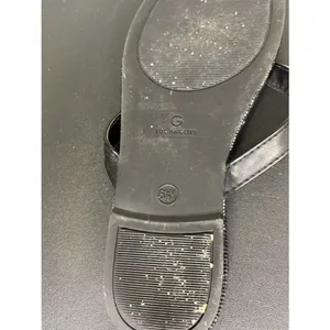 GBG Los Angeles Black Leather Thong Sandals Size 6.5 thumbnail 7
