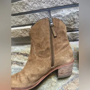 Dolce Vita Solow Suede Pointed Toe Cowboy Western Boots Suede Brown Tan 7.5 thumbnail 6