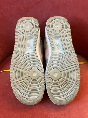 Nike Air Force 1 Women’s 7.5 Sneakers thumbnail 3