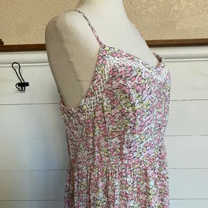 Scoop Ruffle Hem Sleeveless Midi Dress Multi Dainty Floral cottage M 8-10‎ NWT thumbnail 4