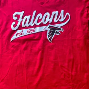 National Football League Team Apparel Atlanta Falcon’s Women’s T-Shirt with a V Neck in a size Large thumbnail 1