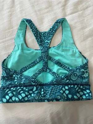 Lululemon size 2 Women's Teal Printed Racerback Sports Bra thumbnail 2