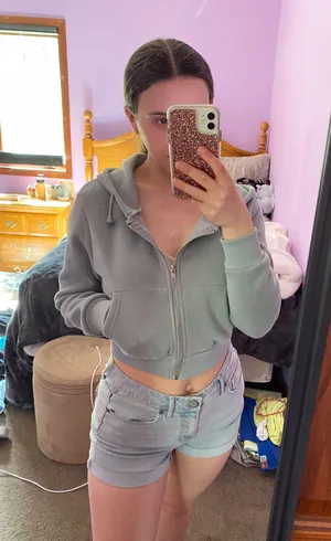 SheIn Super Cropped Zip Up Sweater thumbnail 1