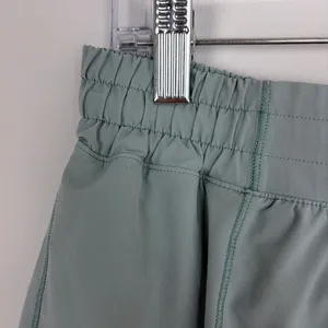 Lululemon Hotty Hot Low Rise Hazy Jade 4" Inseam Long Lightweight Running Size 8 thumbnail 4