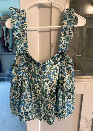 Carly Jean Los Angeles Floral Top thumbnail 1
