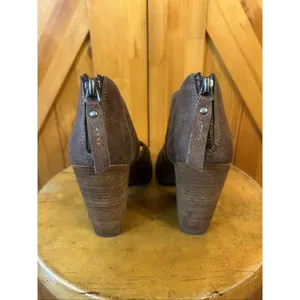Not Rated Size 8 Santana Laser Cut Bootie Platform Peep toe Pump Sandals thumbnail 4