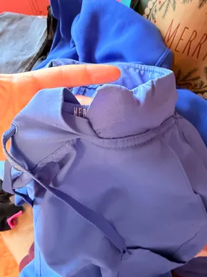 MedCouture Scrubs thumbnail 4