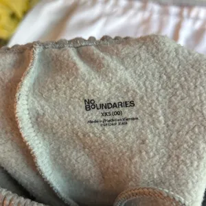 Women’s gray sweatpants thumbnail 2