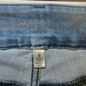 Seven7 Jeans Womens 6 Light Wash Bootcut Denim Distressed Blue‎ Pants Classic thumbnail 2