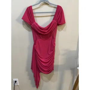 Hello Molly‎ FIT IN EVERYWHERE MINI DRESS PINK Size 8 Sheer Mesh Ruched Barbie thumbnail 4