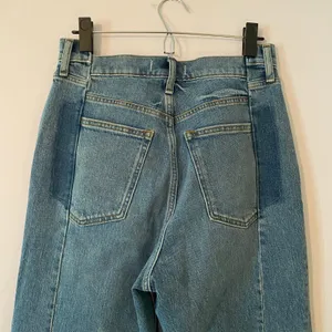 Abercrombie & Fitch The 90s Straight Ultra High Rise Jeans Women's size 30 / 10 thumbnail 6