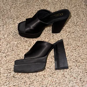 Chunky Platform Heel Mules Satin Black 9 thumbnail 5