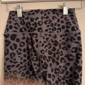 VARLEY Century‎ Cheetah Leggings thumbnail 6
