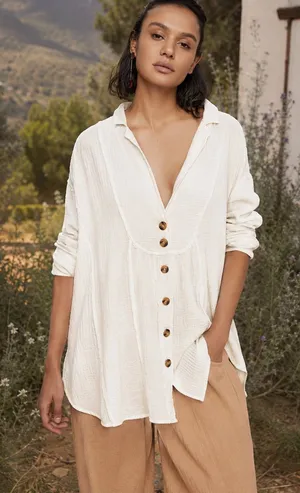 Free People "All About The Feels"‎ Ivory Gauze Crinkle Button Down Top Size XS thumbnail 1