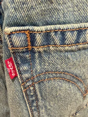 Levi’s Superlow Loose Yoke Jeans Women’s 24x32 NWT thumbnail 6