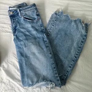 High Rise  Jeans thumbnail 1