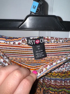 Skirt size medium Multiple thumbnail 3