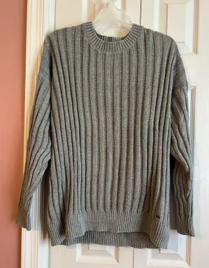 Hollister Gray Crew Neck Ribbed Sweater thumbnail 1