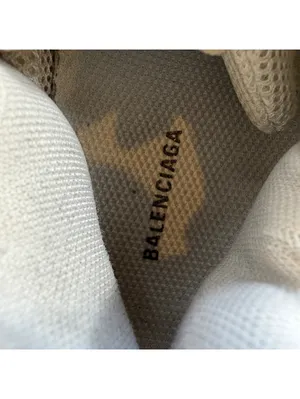 Balenciaga Triple S Women’s EU 37 US 7 White Cream Chunky Sneakers 524039 thumbnail 6