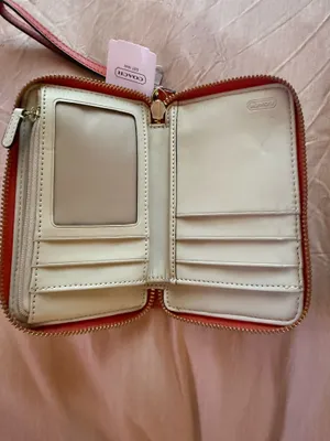 Coach Wallet thumbnail 3