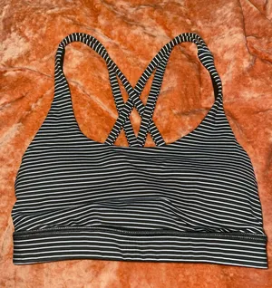 Lululemon Sportsbra thumbnail 1