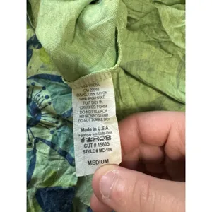 Jess & Jane Shirt Women Size Medium Asymmetrical Green Floral Lightweight‎ Beach thumbnail 6