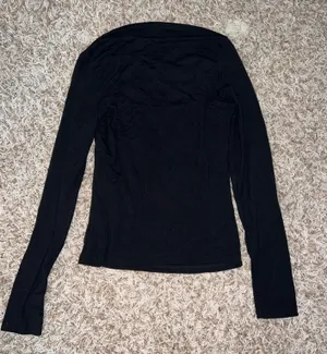 SheIn Black Square-Neck Long Sleeve Top thumbnail 4
