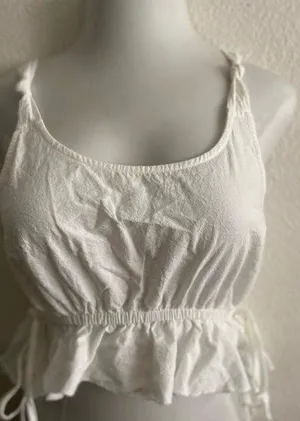 🆕White Tie-Waist Peplum Top M🆕 thumbnail 4