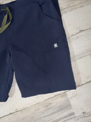 Figs Navy Scrub Bottoms Size XS thumbnail 2