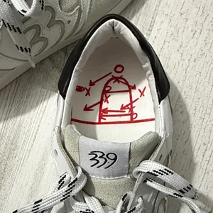 33.9 The Original White and Black Women's Sneakers thumbnail 10