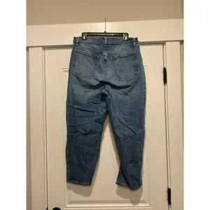 Old Navy Barrel Leg Jeans Womens 14 Blue High Rise Tapered Denim Trendy Med Wash thumbnail 4