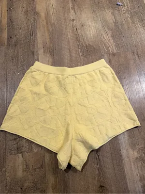 Roller Rabbit X Target Yellow Knit High-Waist Floral-Texture Shorts thumbnail 4