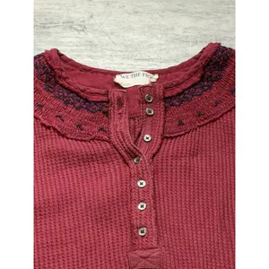 Free People Red Waffle Knit Henley Top Fair Isle Cuffs Boho Apres Size Xs A4006 thumbnail 3