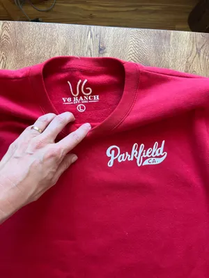 V6 ranch sweatshirt Red Size L thumbnail 2