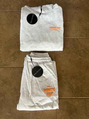 White Fox Boutique Sweatset NWT thumbnail 8