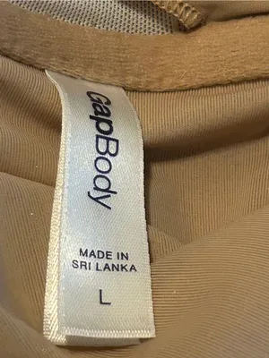 Gap GapBody Convertible Strapless Bandeau Bralette Size Large Nude Tan Multi Way Bra thumbnail 3